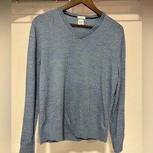GAP 100% Merino Wool V-Neck Sweater Blue Minimal Capsule Staple